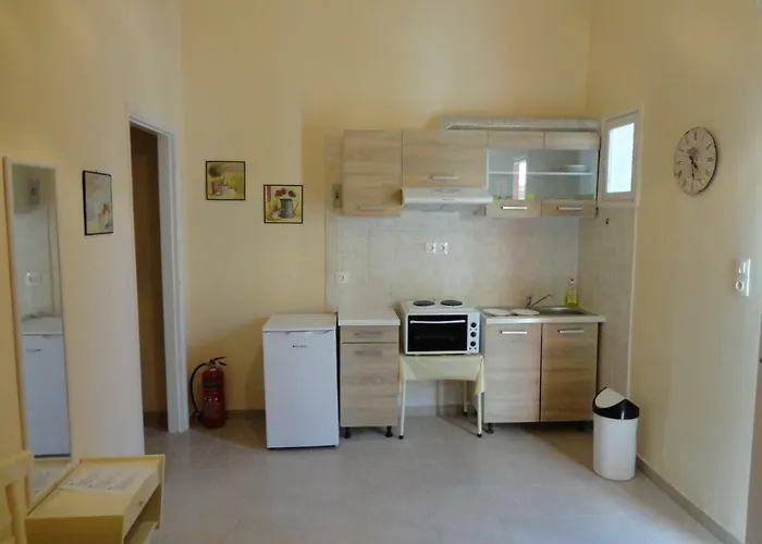 Apartment Chris Corfu *